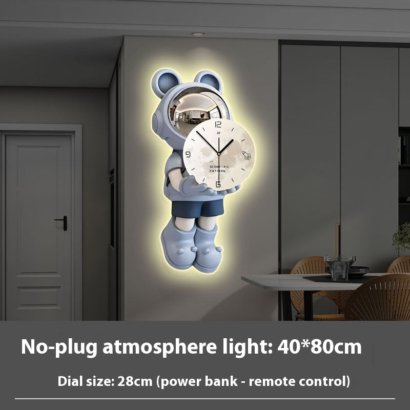 Astronaut Clock Wall